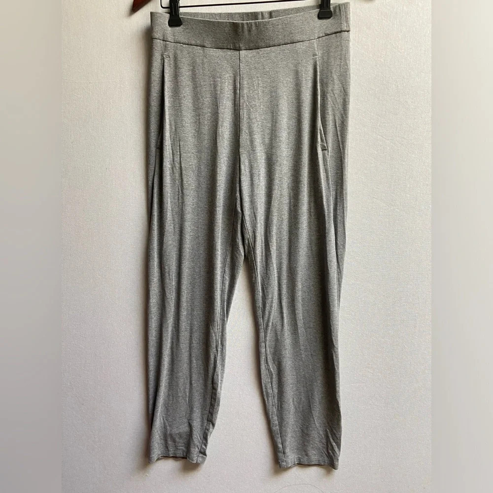 Aritzia Babaton Lupita Grey Pull-On Pants Size Small Office Loungewear